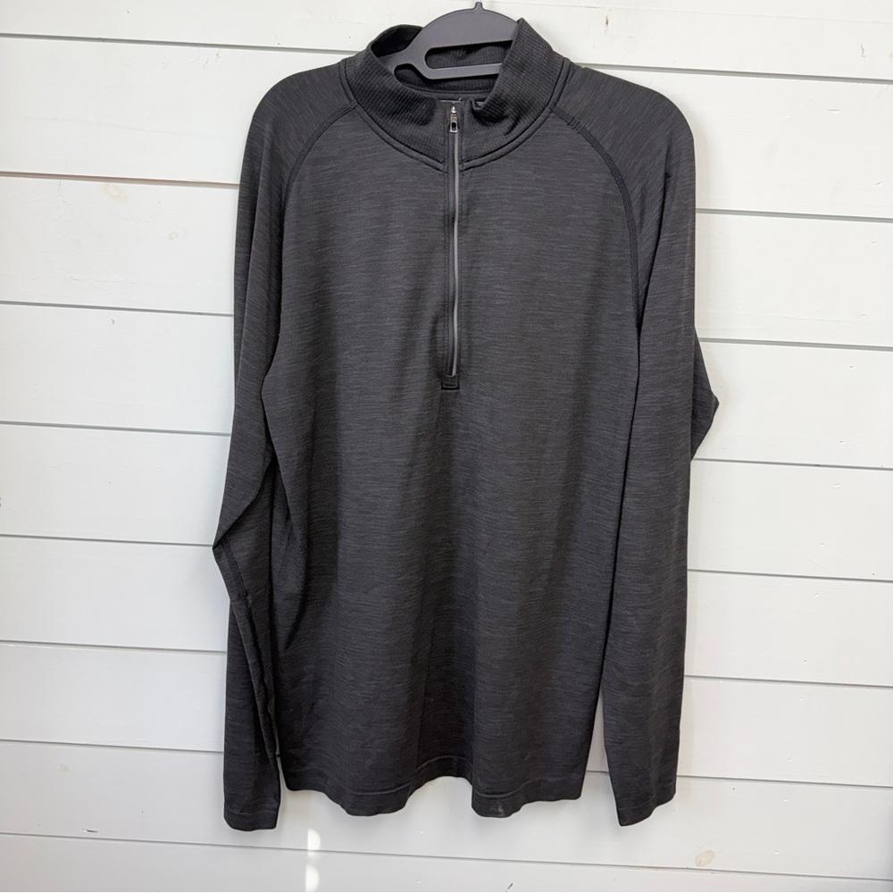 Lululemon metal vent tech half zip running shirt‎ black gray men’s size medium
